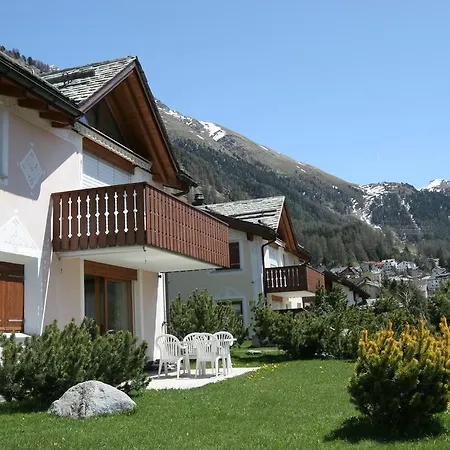 Apartment Chesa Striun Bucher